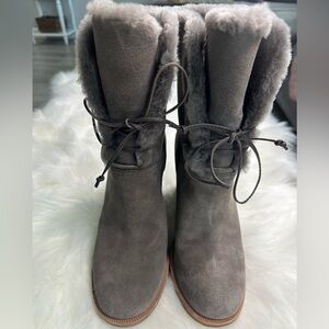 UGG Jerene suede boots S/N 1019692